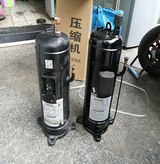 四平中央空调压缩机的更换维修